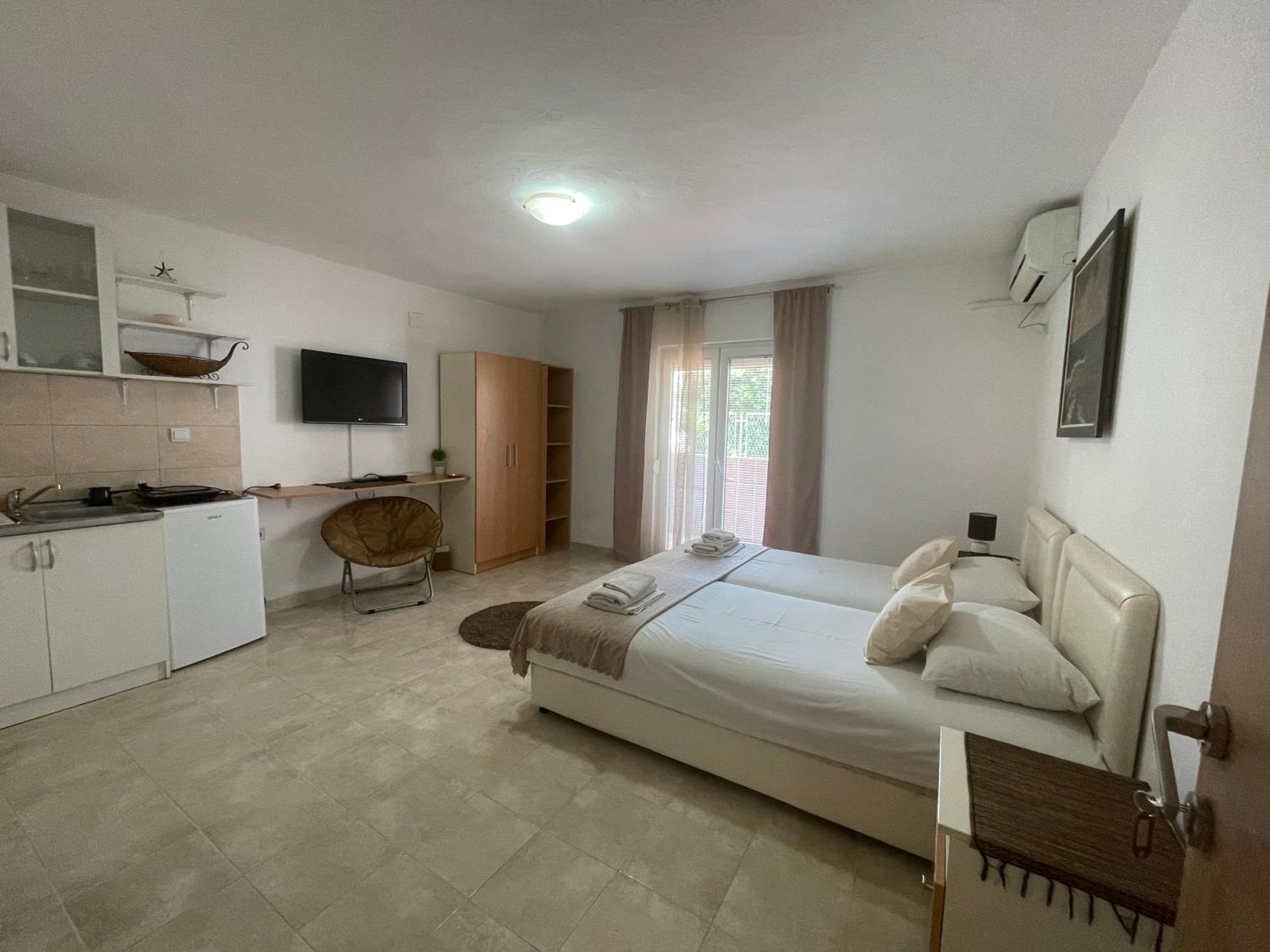 Guest house Jasna Budva